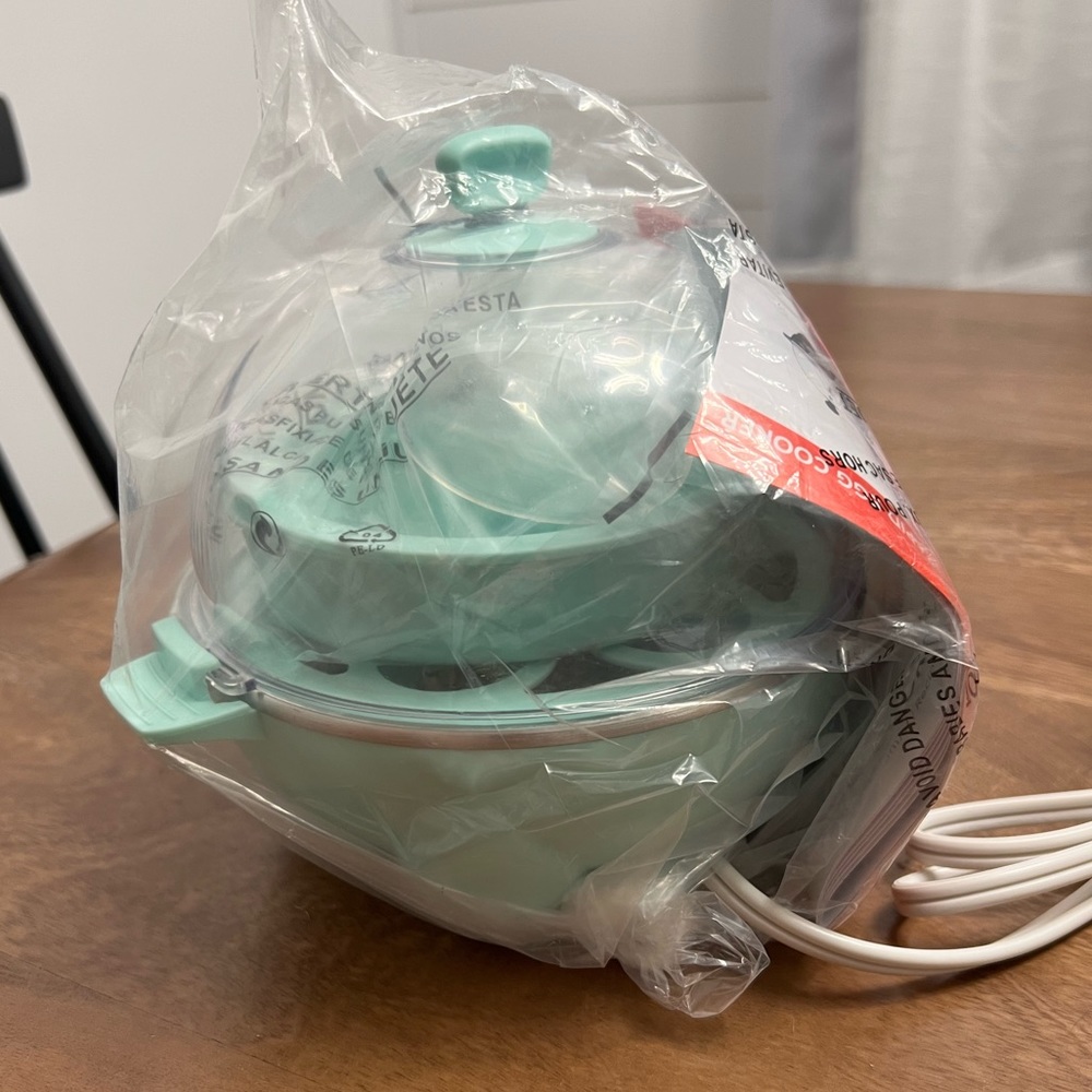 BRAND NEW Rapid Egg Cooker